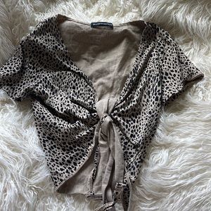 Brandy Melville cheetah tie top